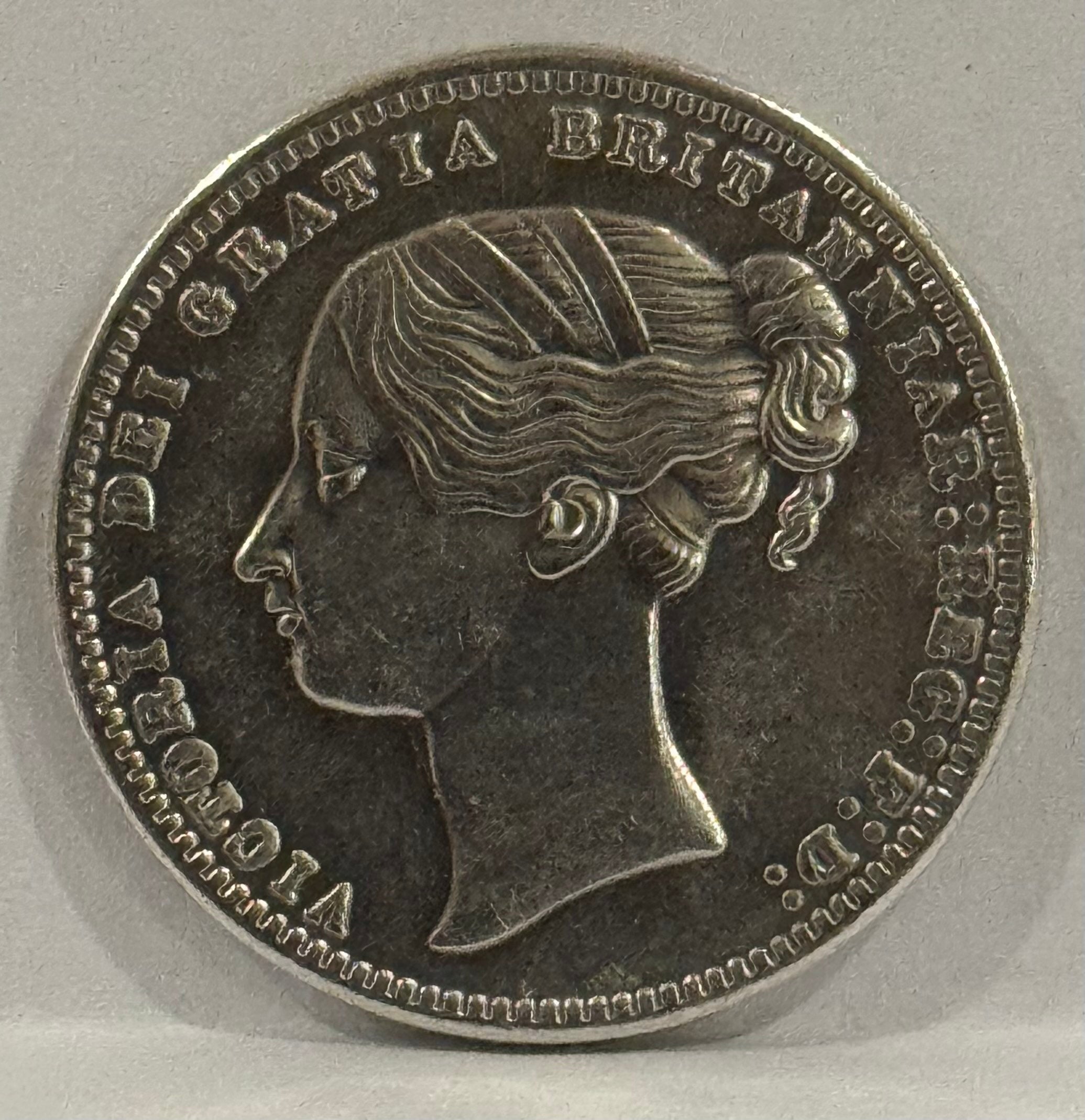 Reproduction Victoria 1850 1 Shilling Silver Plated Coin
