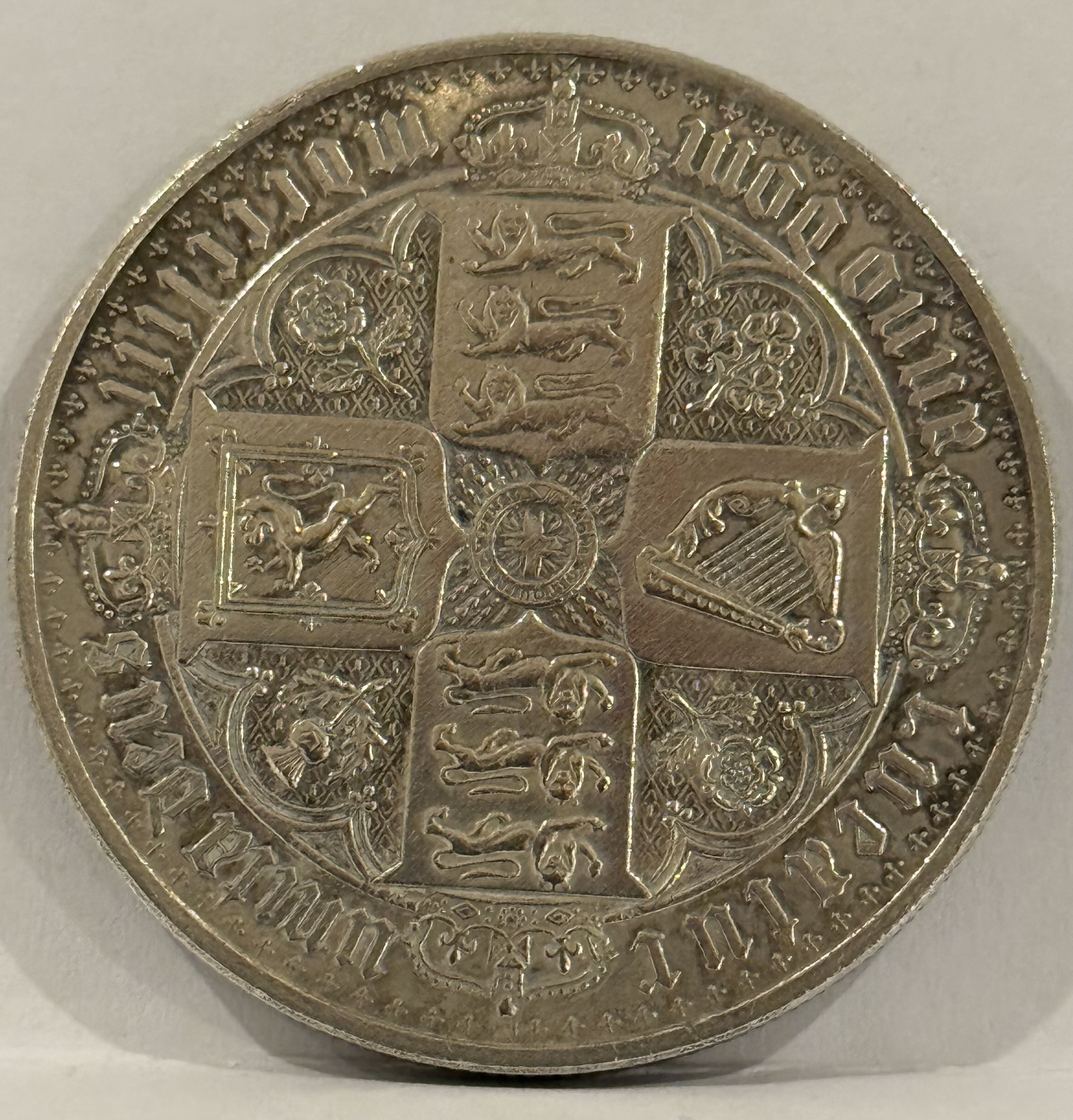 Reproduction 1853 Great Britain Victoria AR Gothic 1 Crown Silver Plated Coin