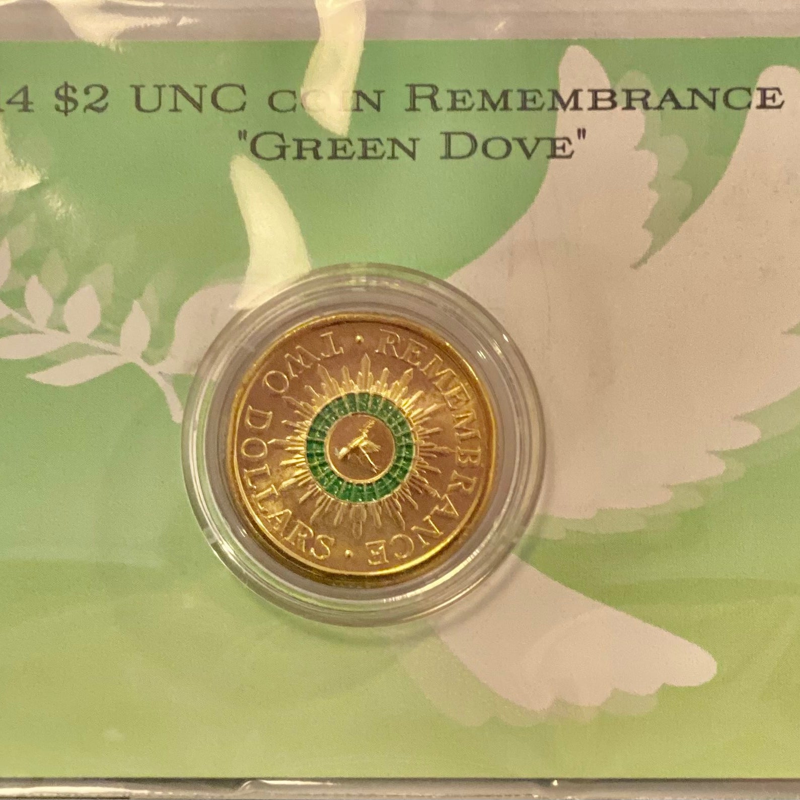 2014 Remembrance Day Green Dove Coloured UNC Coin in Card
